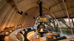 Header-cosy-fireplace-at-andBeyond-sandibe-on-a-luxury-botswana-safari-overlooking-the-okavango-delta
