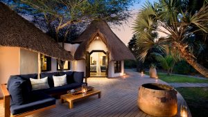 casa-familia-private-deck-guest-area-at-andBeyond-benguerra-island-on-a-mozambique-luxury-beach-resort